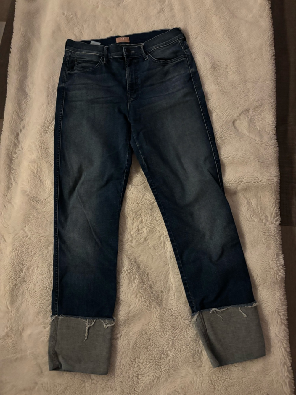 MOTHER Jeans Slim Straight - Dark Blue Wash with Cuffs with raw hem